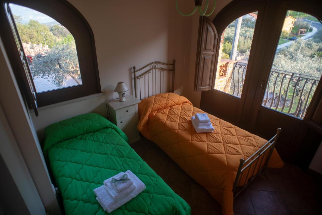 La Ginestra Hotel Castel San Lorenzo Ngoại thất bức ảnh