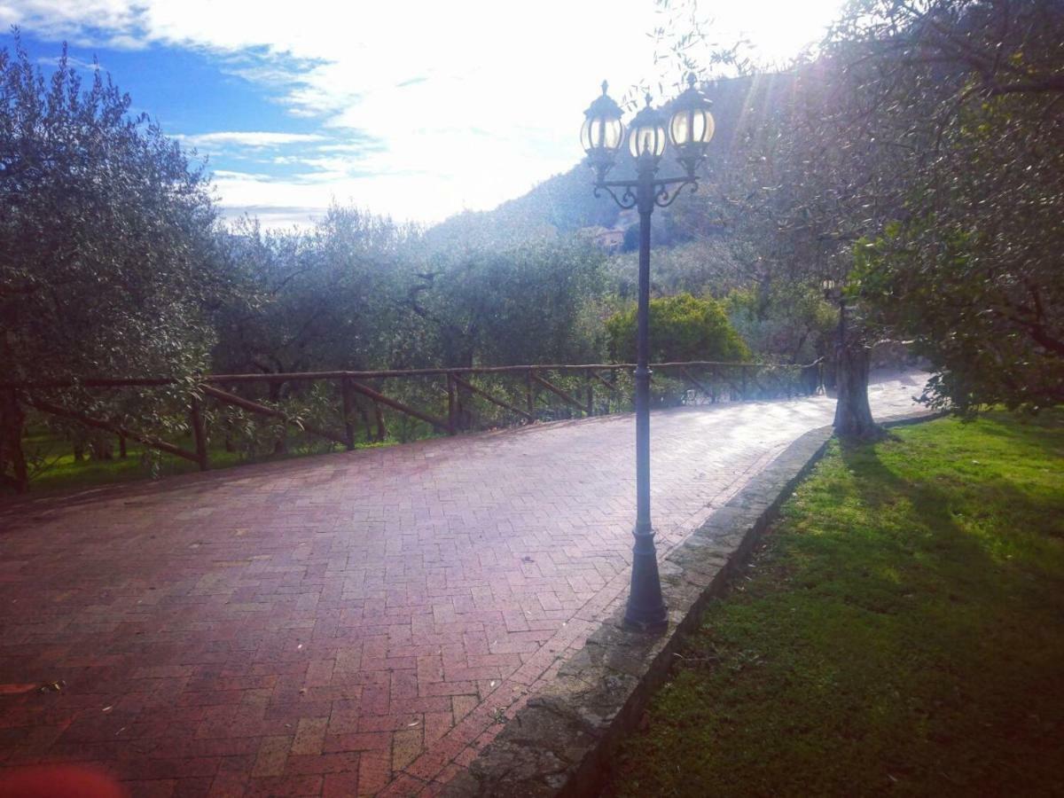 La Ginestra Hotel Castel San Lorenzo Ngoại thất bức ảnh